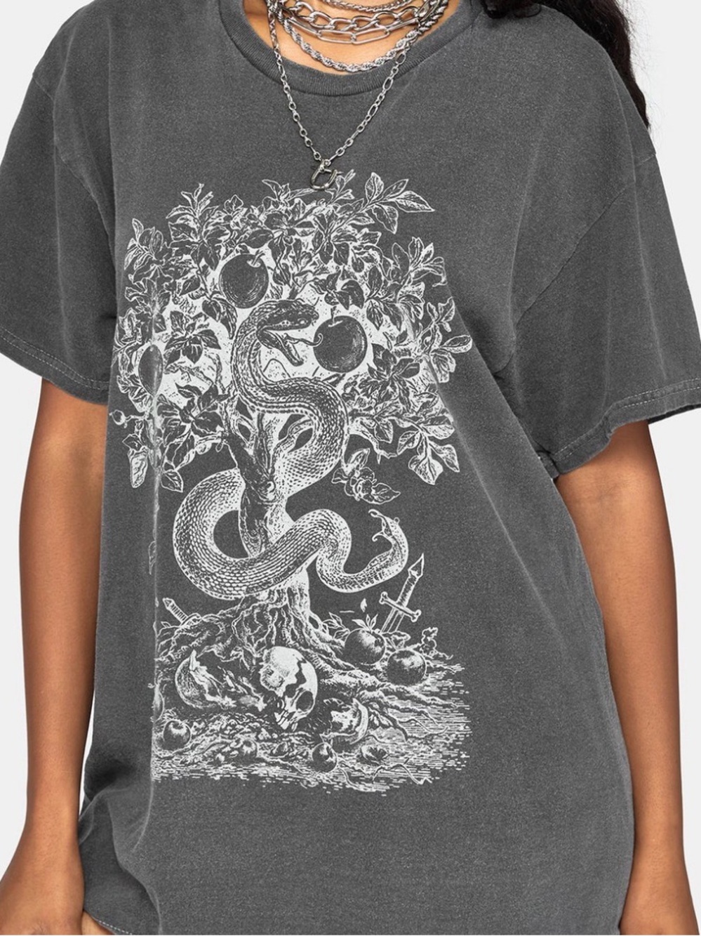 Disturbia Paradise DeCays Oversized T shirt